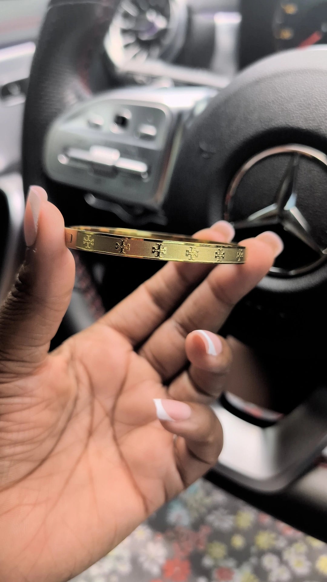 Timeless Gold Bangle