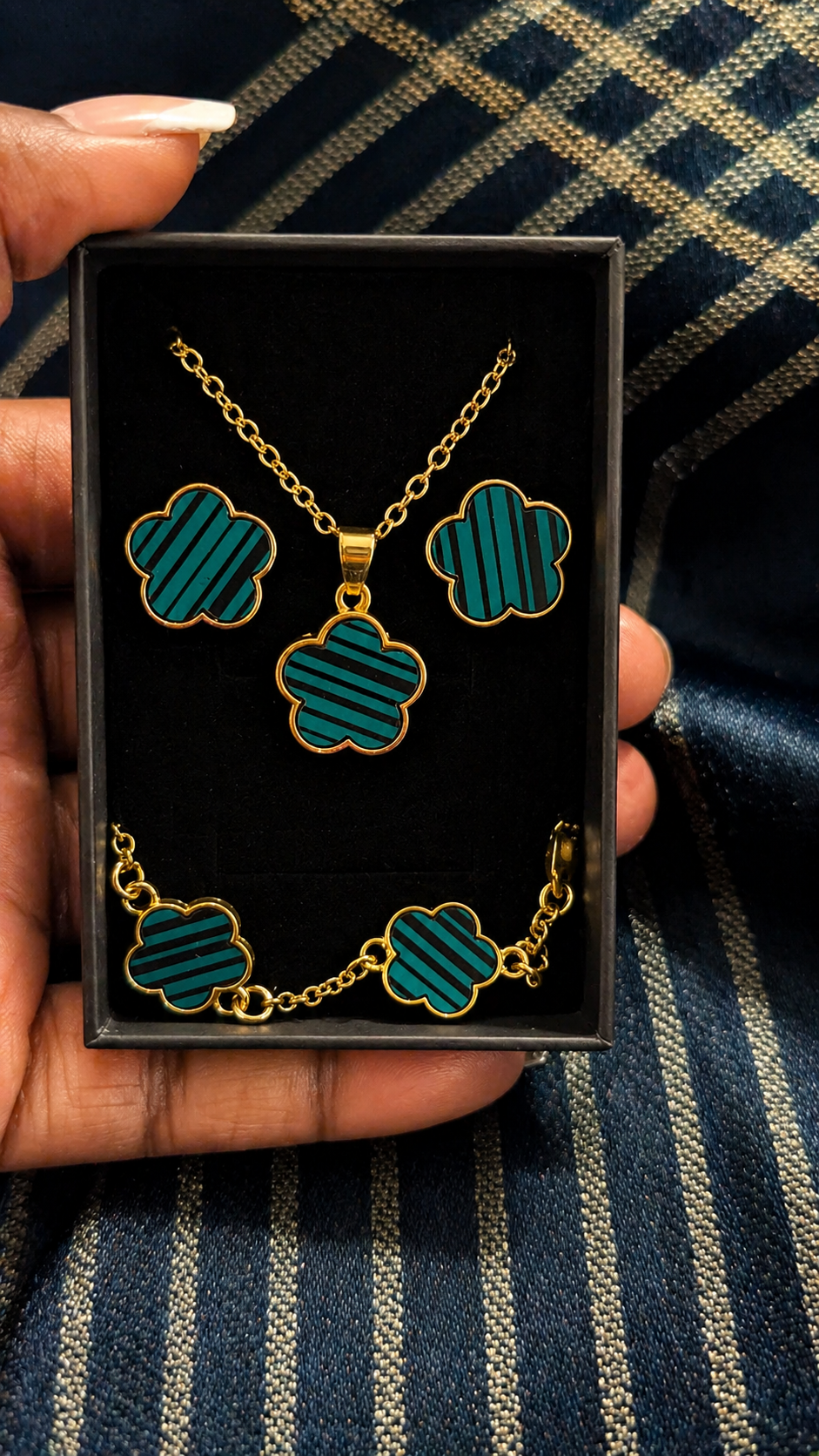 Clover Luxury Set 3 Piece Jewelry Set